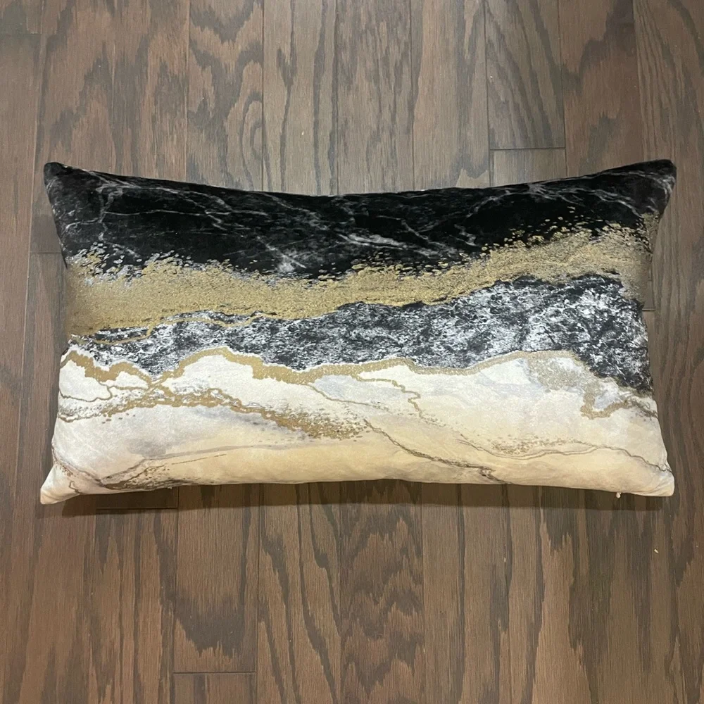 Callisto Home Black Agate Marble Velvet Throw Pillow 24